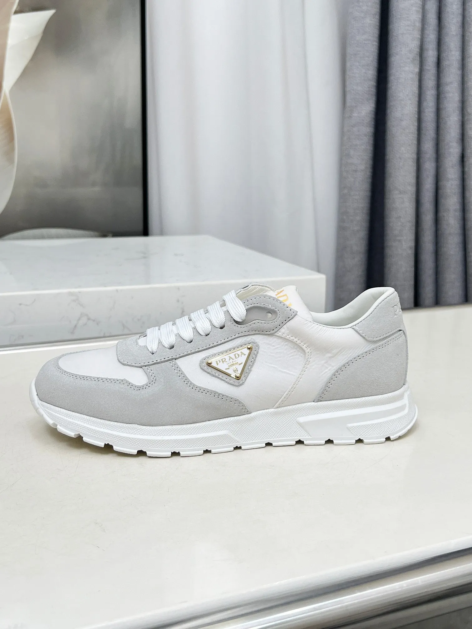 👟👟Ex-factory price 540👟👟 Prada "PRADA.." 2025 explosive model has been shipped. , original 1:1 development, four colors available 35--41 "Code 34 and 41 can be customized and cannot be returned or exchanged"